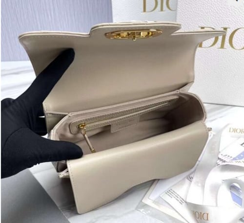 DIOR 22CM