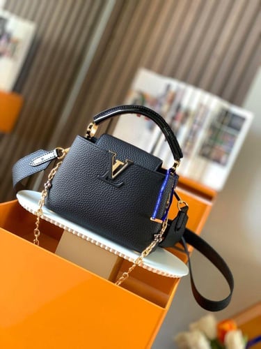 louis Vuitton 21CM