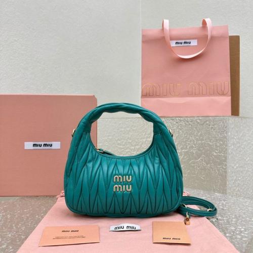 MIUMIU 20CM