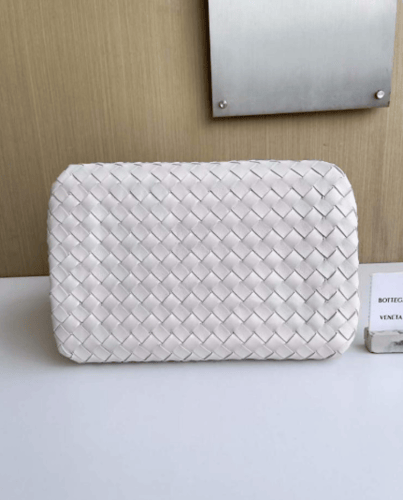 BOTTEGA Large Parachute 30cm اوف وايت