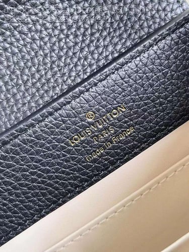 louis Vuitton 21CM