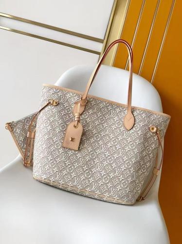 louis Vuitton MM