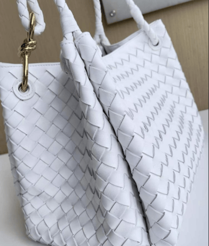 BOTTEGA Large Parachute 30cm ابيض