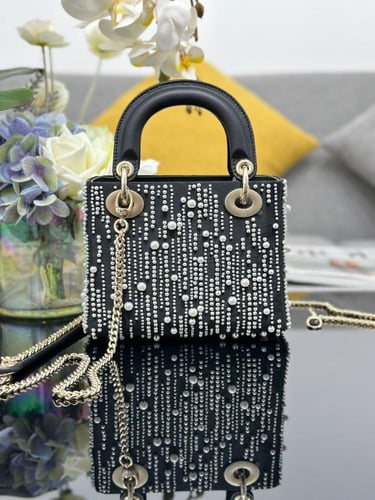 Lady Dior mini 17CM(Limited Edition) إصدار خاص