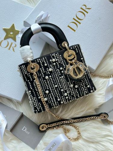 Lady Dior mini 17CM(Limited Edition) إصدار خاص