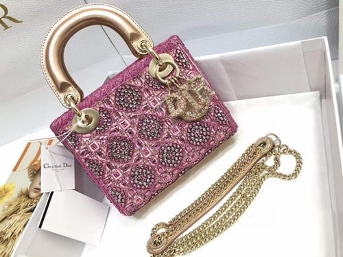 Lady Dior mini 17CM(Limited Edition) إصدار خاص