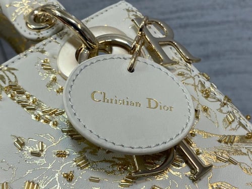 Lady Dior mini 17CM(Limited Edition) إصدار خاص