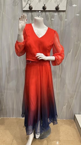 قطعتين تنوره و بلوزه اورنج و ازرق مموج