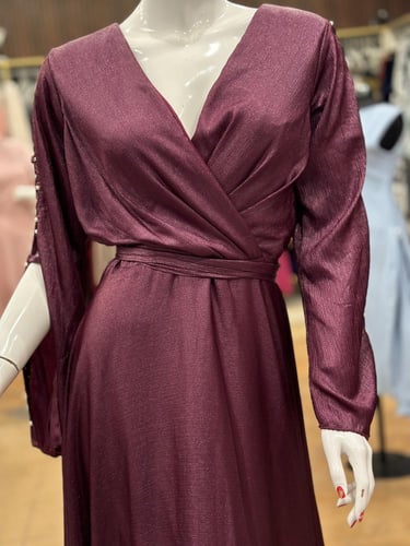 فستان ناعم فتحة صدر v