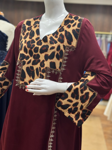 جلابية تفصيل تايقر