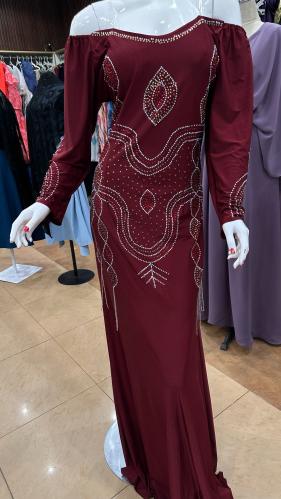 فستان فخم عنابي كريستال هدب