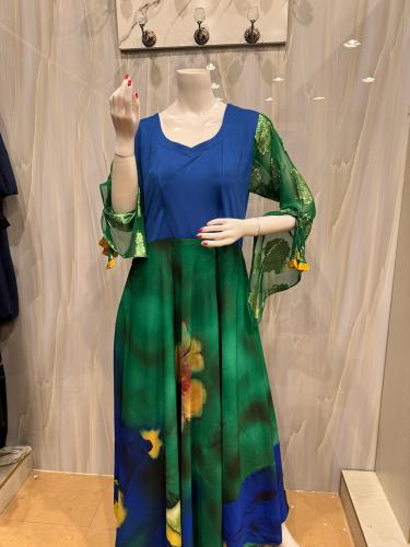 فستان تفصيل ازرق و اخضر