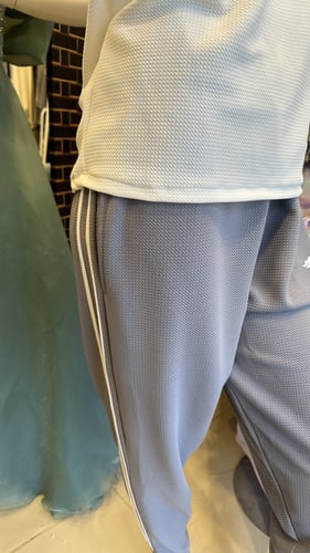 الزيي الرياضي للثانوي رصاصي