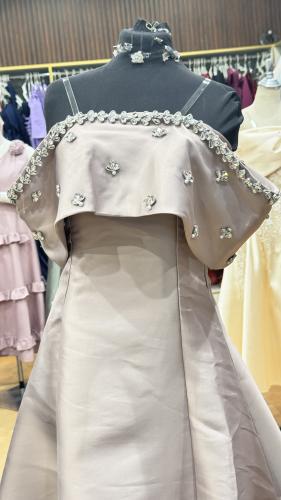 فستان لحمي كرستال