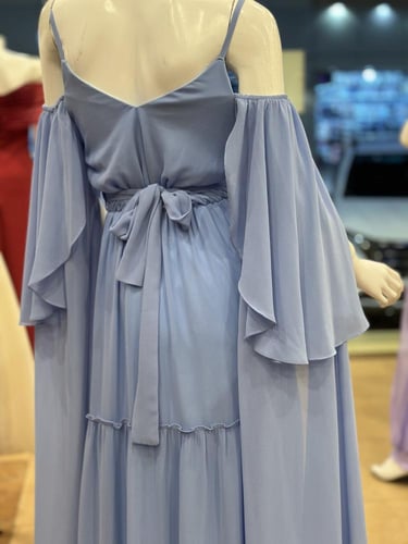 فستان شيفون سماويي ناعم