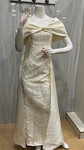 فستان سهره فخم اوف وايت طويل و شك كامل