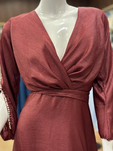 فستان ناعم فتحة صدر v