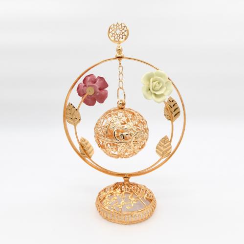 مبخرة مودرن معدن ذهبي ديكور كرة مع ورود ملونة