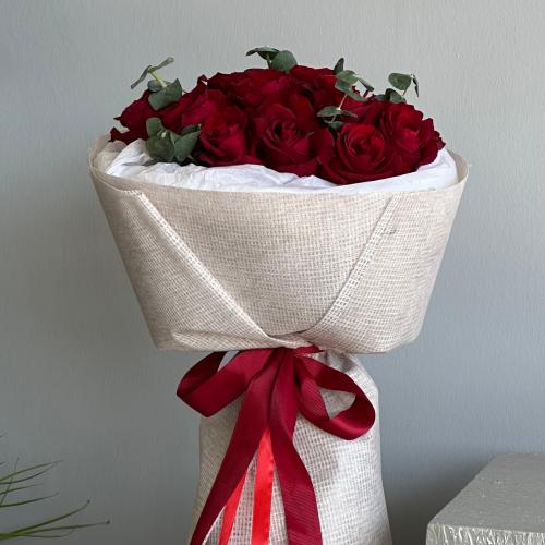 باقة ورد احمر عيد الحب