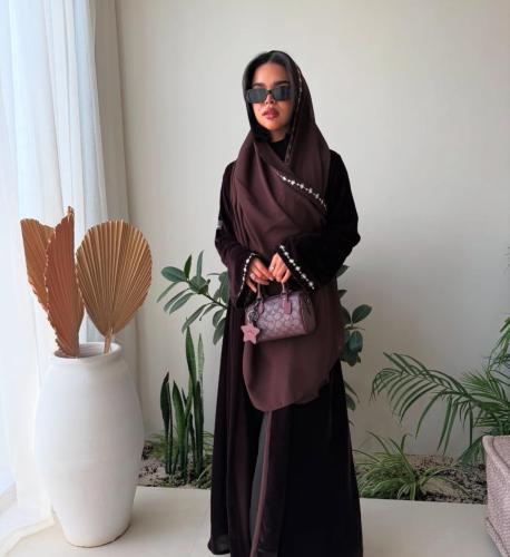 عباية f53 تطريز بالكم والطرحة شحن فوري