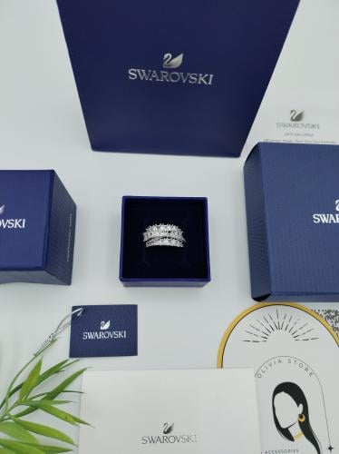خاتم سوارفسكي فضي مع الملحقات