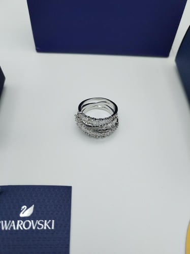 خاتم سوارفسكي فضي مع الملحقات