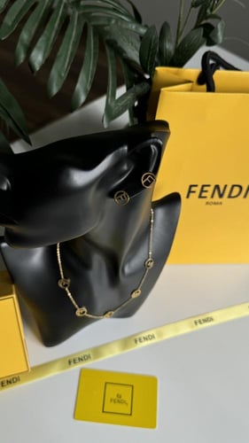 طقم سلسال وحلق فيندي