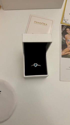 خاتم باندورا