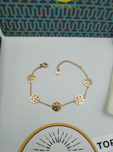 اسوارة توري بورش مع الملحقات