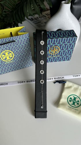 اسوارة توري بورش مع الملحقات