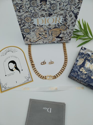 طقم سلسال وحلق ديور