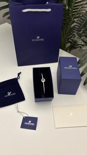 اسوارة سوارفسكي