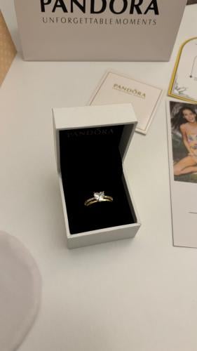 خاتم باندورا