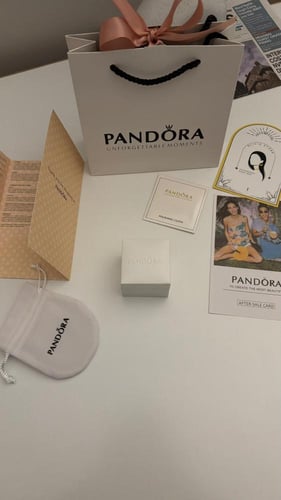 خاتم باندورا