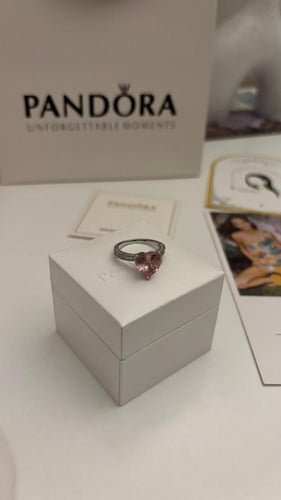 خاتم باندورا