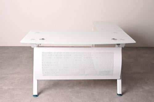 مكتب زجاج مقاس 1600W*800D*750Hلون ابيض + سكرتارية...