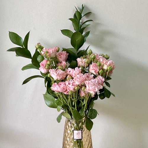 فازة ورد طبيعي تسليم فوري