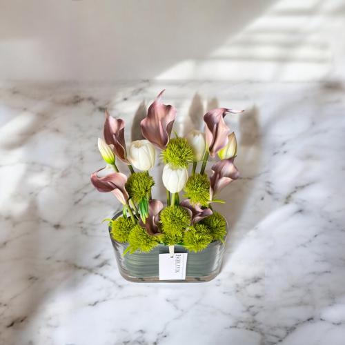 فازة ورد صناعي