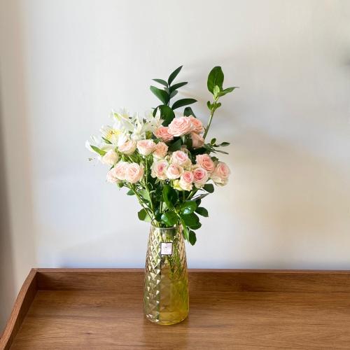 فازة ورد طبيعي