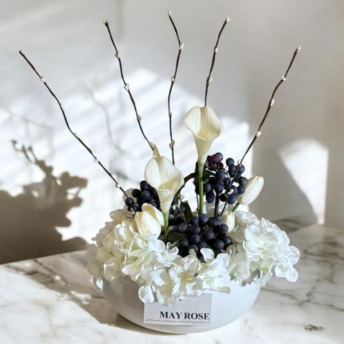 فازة ورد صناعي