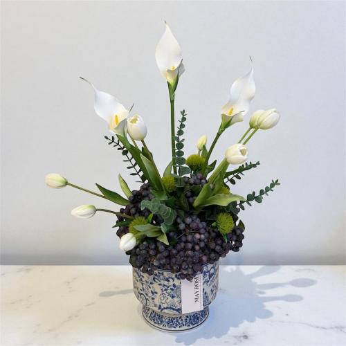 فازة ورد صناعي