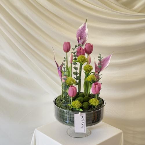 فازة ورد صناعي