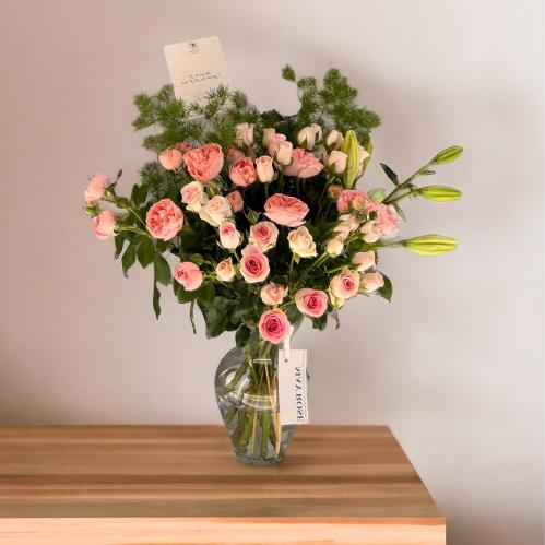 فازة ورد طبيعي