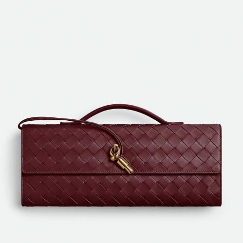 Maroon Andiamo