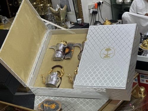 بوكس فضي المنيوم دلال+ اباريق