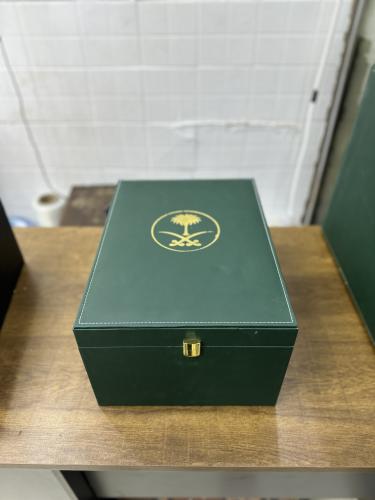 بوكس بخور لون اخضر