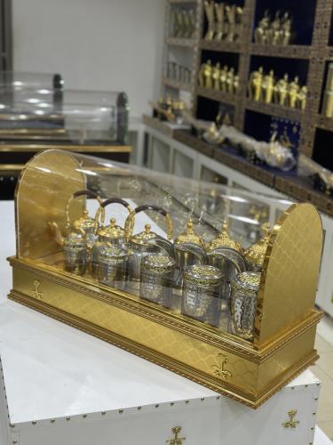 بوكس ٣دلال*٣اباريق+٥سكريات ذهبي