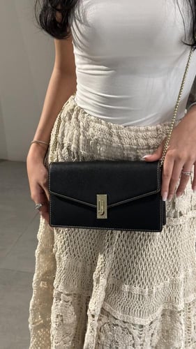 NIOR-black