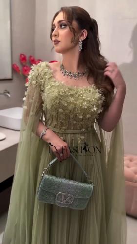 فستان طبقات تل شك يدوي تطريز ورد ليزر أرقي