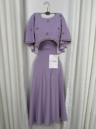 فستان سهرة مزين بكرستال فخم